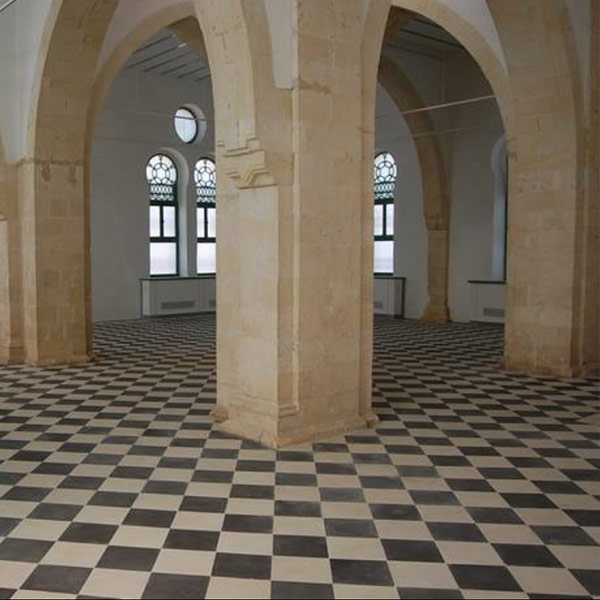 ריצוף-בטון-מעוטר